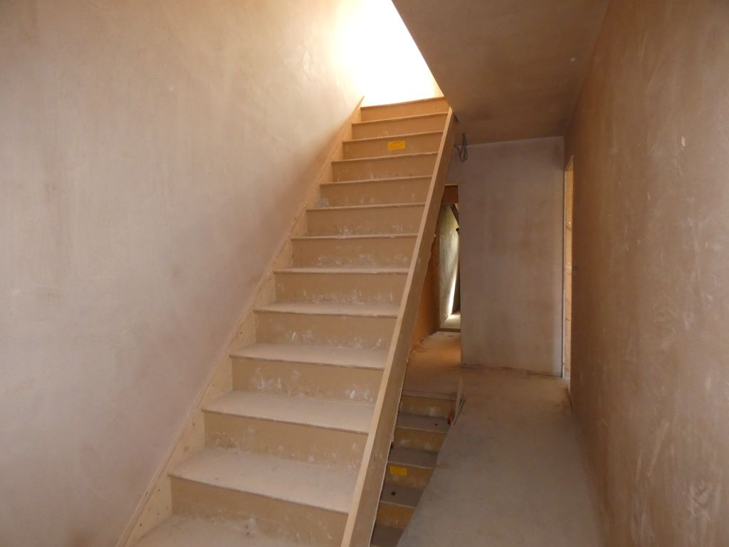 Stairs to Loft- click for photo gallery